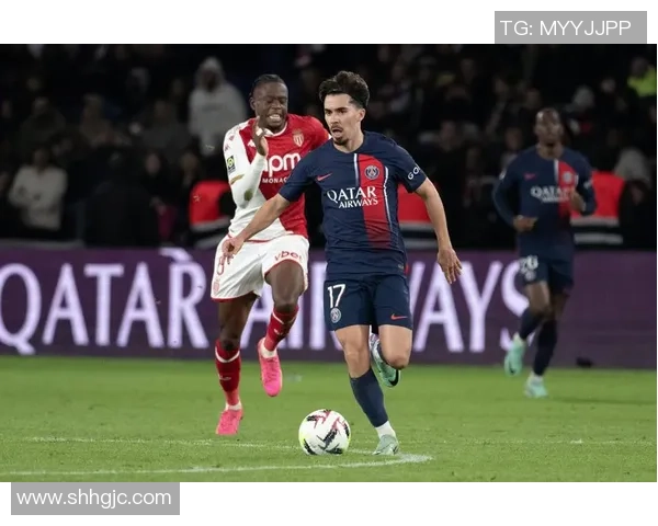 国王杯激战平局巴黎圣日耳曼与利物浦鏖战全场引发热议