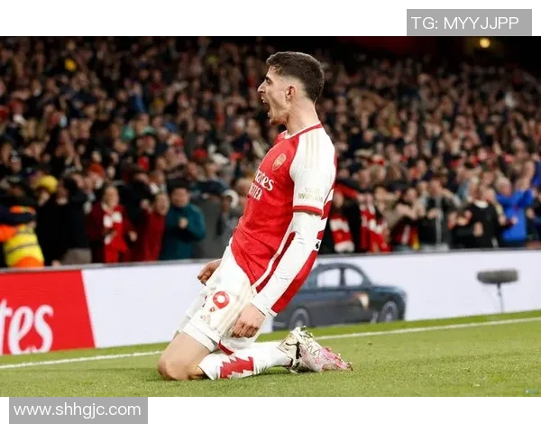 中超精彩对决巴黎圣日耳曼与阿森纳战成平局绝杀瞬间引发全场欢呼