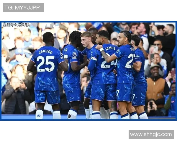 中超激战：AC米兰大胜切尔西红牌事件引发全场热议战术分析揭秘