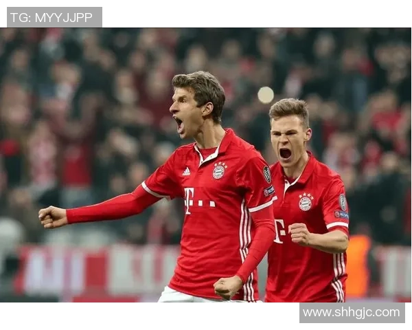 中超激战：拜仁大胜AC米兰红牌事件引发全场热议与战术分析