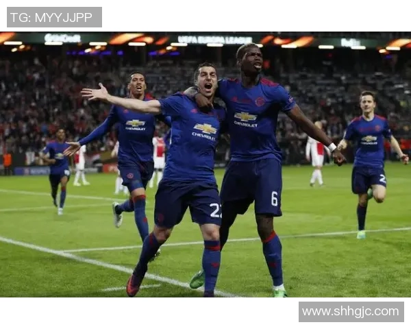 欧联杯精彩对决拜仁与尤文图斯战成平局引发全场热烈反响