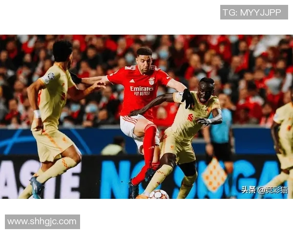 足总杯激战平局本菲卡与里昂鏖战90分钟无果赛后点评引发热议