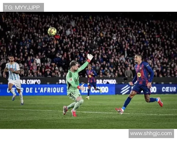 足总杯激战曼城与巴萨握手言和0比0全场精彩瞬间回顾