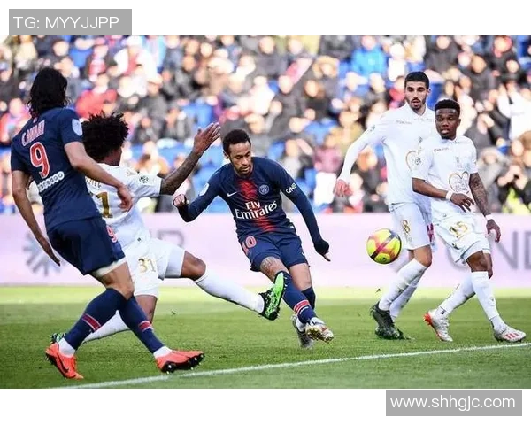 世界杯精彩对决巴黎圣日耳曼与里昂1比1平局引发转会热议 世界杯精彩对决巴黎圣日耳曼与里昂1比1平局引发转会热议