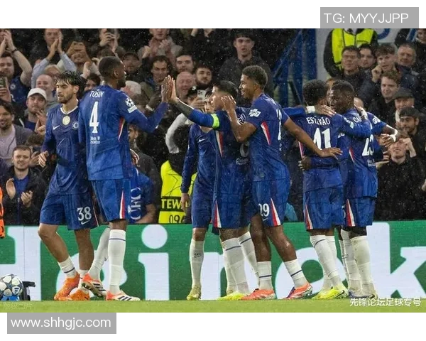 友谊赛精彩对决马竞与曼城战成平局乌龙球成比赛焦点 友谊赛精彩对决马竞与曼城战成平局乌龙球成比赛焦点