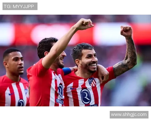 友谊赛精彩对决马竞与国米战成平局点球大战引发全场热烈反响