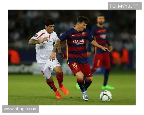 国王杯激战那不勒斯与巴萨1-1平补时进球引发全场狂欢