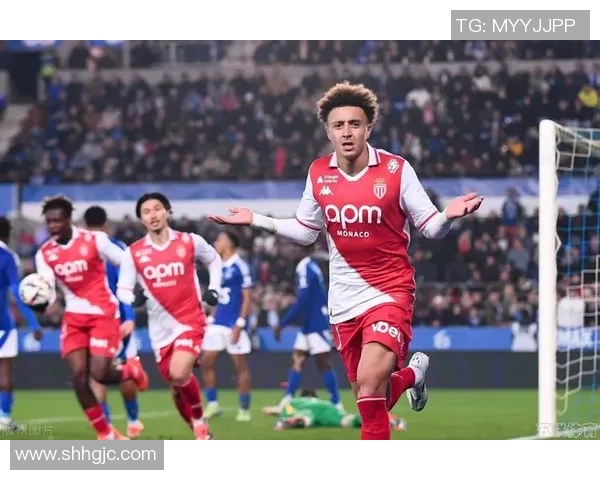 本菲卡逆转里昂精彩瞬间回顾欧冠赛场激情四溢