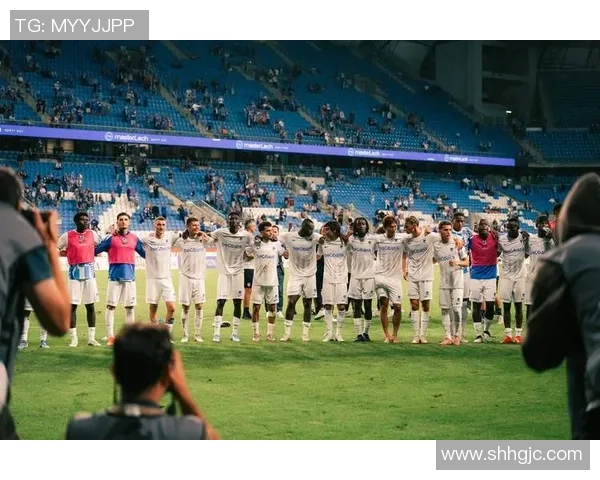 欧联杯惊心动魄大战拜仁逆转那不勒斯乌龙球引爆全场十佳进球回顾